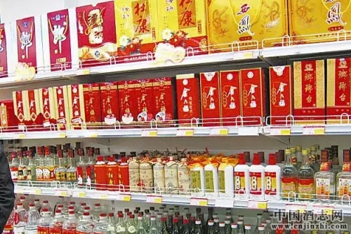 春节前高端白酒行业景气持续，机构齐声看好后市表现